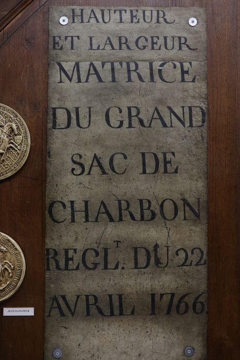 matrice du grand sac de charbon - © Ministère de la Culture (France), Direction Régionale des Affaires Culturelles de Bourgogne-Franche-Comté – Tous droits réservés 