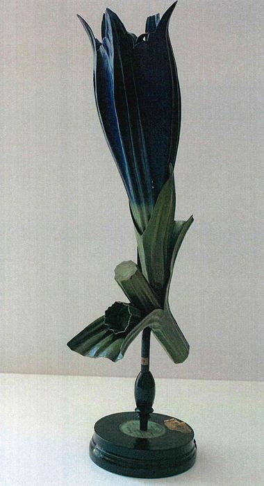 modèle de fleur articulé Brendel : gentiane - © Ministère de la Culture (France), Direction Régionale des Affaires Culturelles de Bourgogne-Franche-Comté – Tous droits réservés