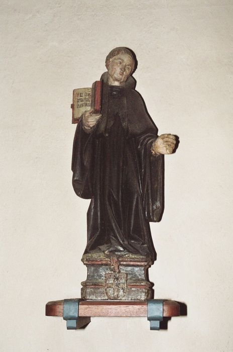 Statue : saint Benoît