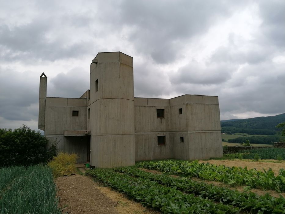 façade nord d'un des bâtiments