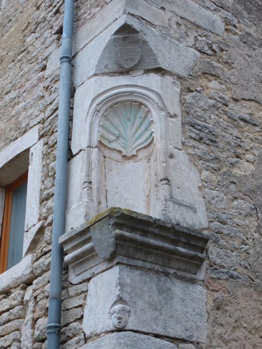 façades sur rues, vue générale de la niche d 'angle