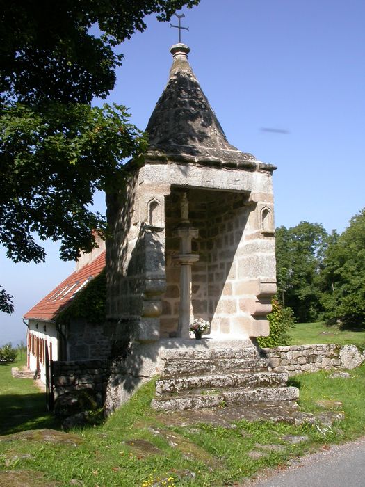 vue générale de l'édicule