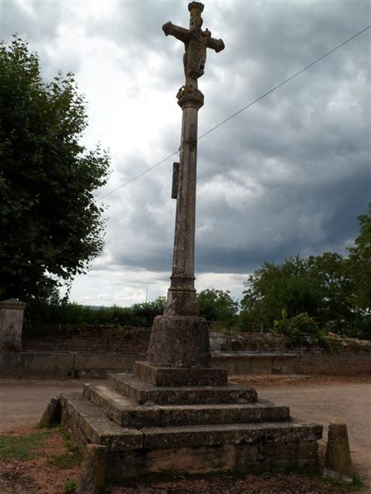 vue générale de la croix