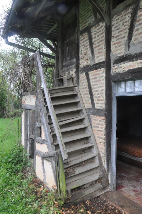 habitation, escalier extérieur