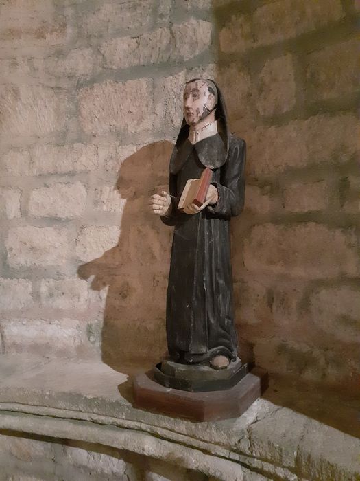 statue : Saint Benoît