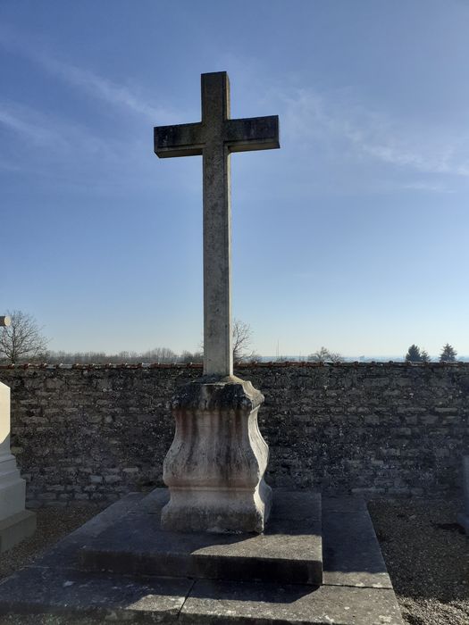 vue générale de la croix
