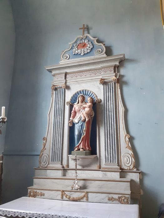 statue : Vierge à l’Enfant
