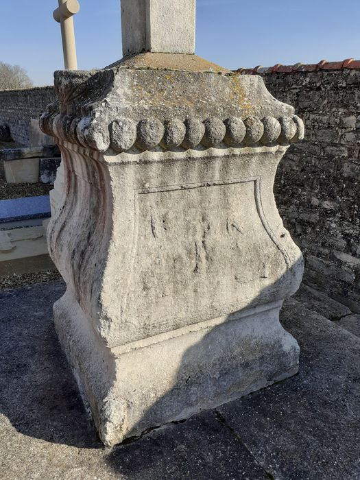 détail du socle