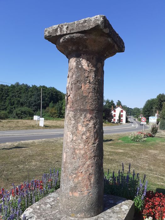 vue générale de la borne-colonne