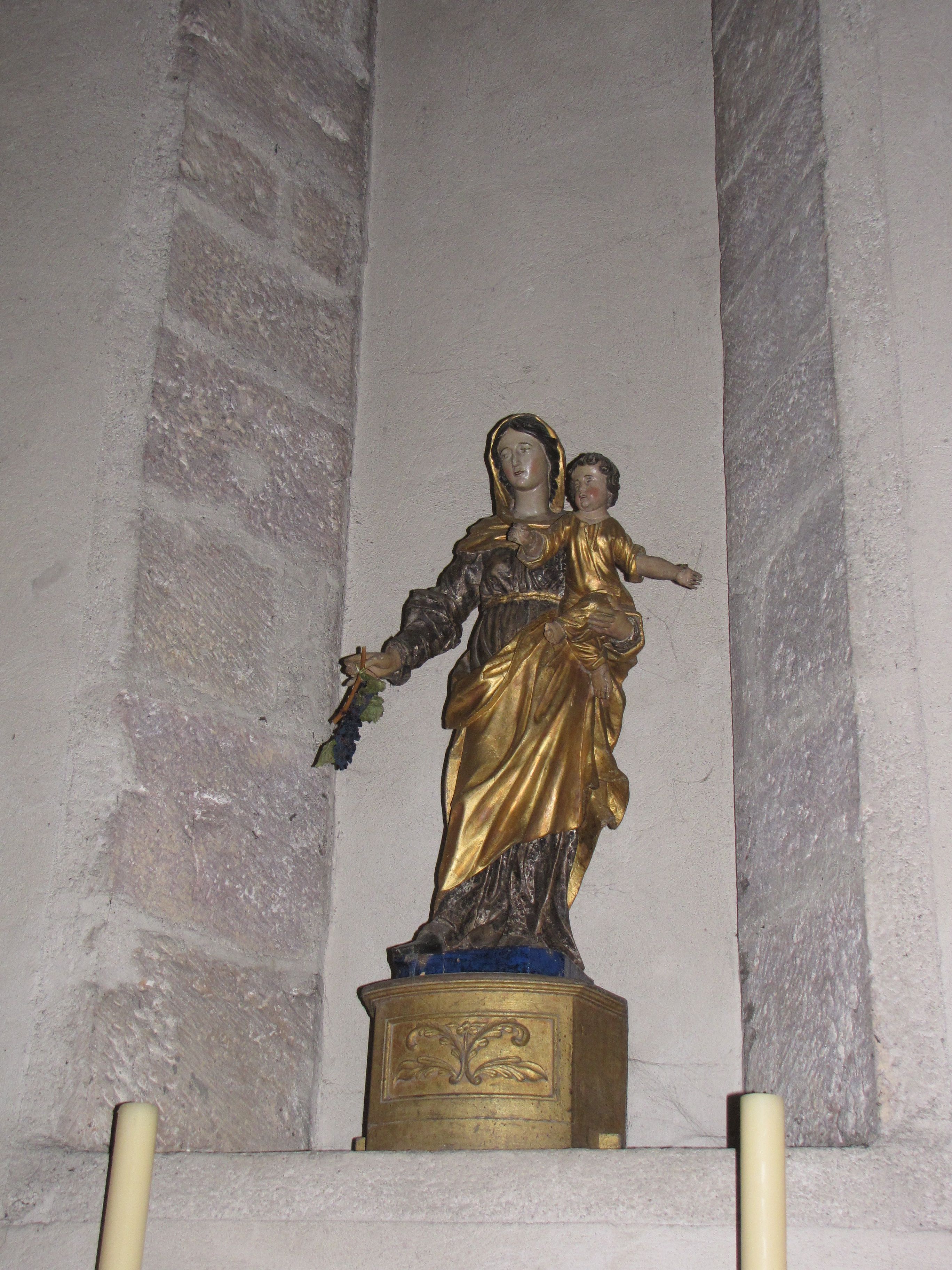 statue : Vierge à l'Enfant - © Ministère de la Culture (France), Direction Régionale des Affaires Culturelles de Bourgogne-Franche-Comté – Tous droits réservés 