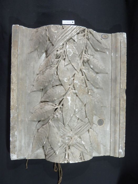 bas-relief : Montant - © Ministère de la Culture (France), Direction Régionale des Affaires Culturelles de Bourgogne-Franche-Comté – Tous droits réservés