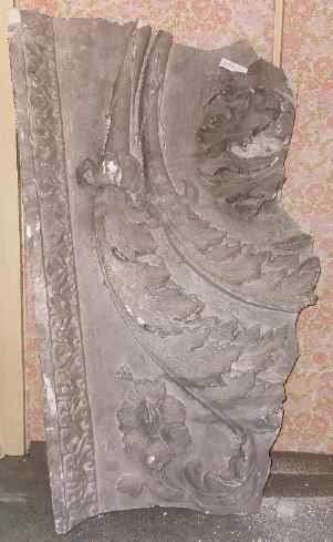 bas-relief : Rinceaux - © Ministère de la Culture (France), Direction Régionale des Affaires Culturelles de Bourgogne-Franche-Comté – Tous droits réservés