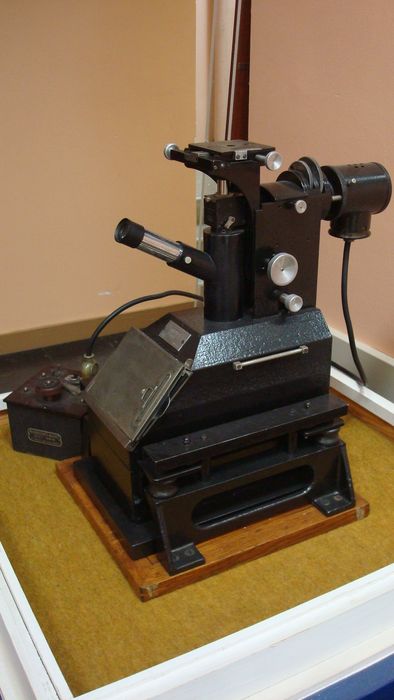 microscope métallurgique
