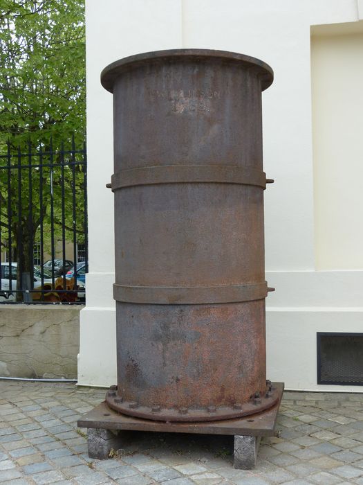 cylindre à vapeur dit de Wilkinson - © Ministère de la Culture (France), Direction Régionale des Affaires Culturelles de Bourgogne-Franche-Comté ; Académie François Bourdon – Tous droits réservés