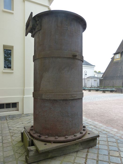 cylindre à vapeur dit de Wilkinson - © Ministère de la Culture (France), Direction Régionale des Affaires Culturelles de Bourgogne-Franche-Comté ; Académie François Bourdon – Tous droits réservés