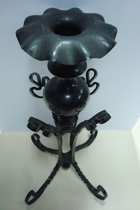 chandelier - © Ministère de la Culture (France), Direction Régionale des Affaires Culturelles de Bourgogne-Franche-Comté – Tous droits réservés