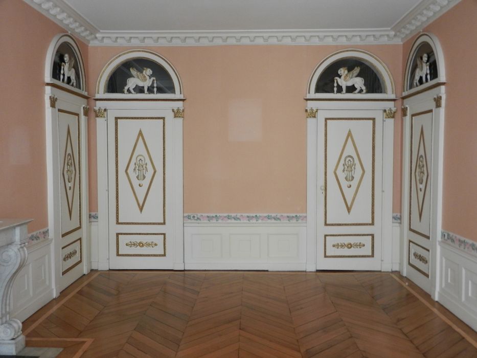 premier logis, appartement du premier étage : salon vue vers le nord-est 