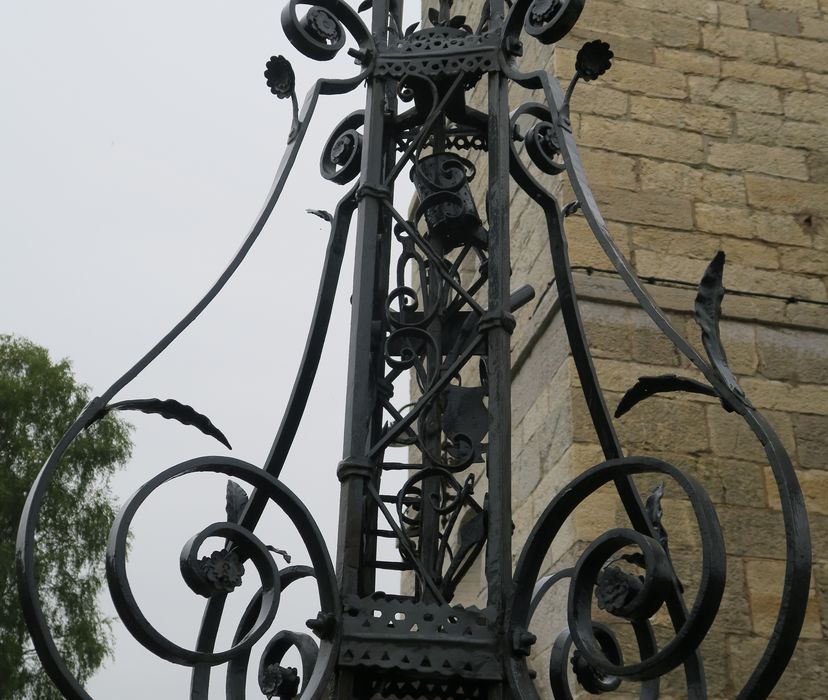 détail de la croix