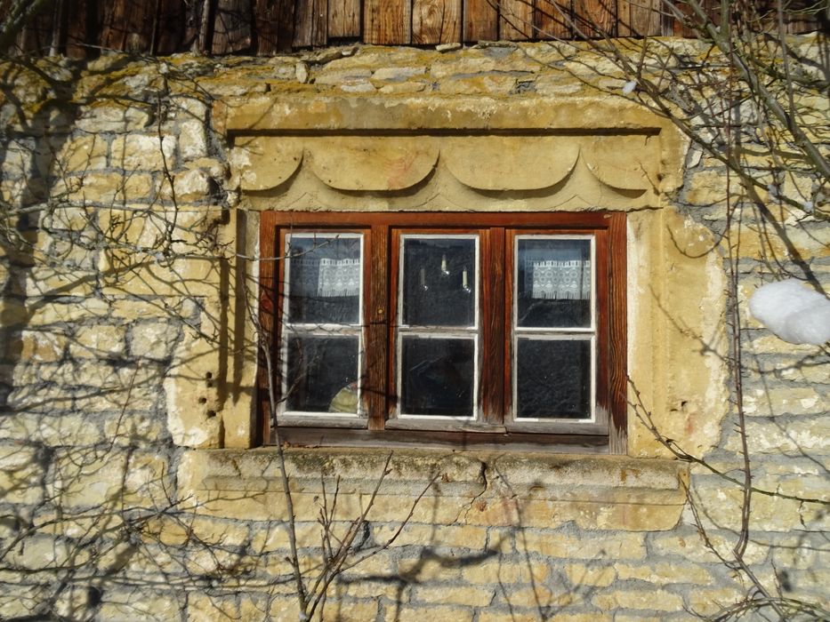 façade sud-est, détail d’une baie 