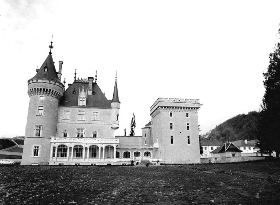 ensemble sud du logis et du donjon