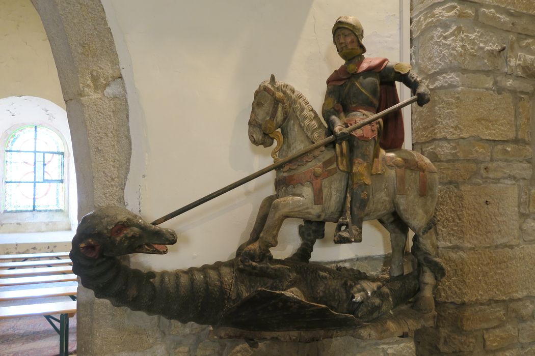 groupe sculpté : Saint Georges terrassant le dragon
