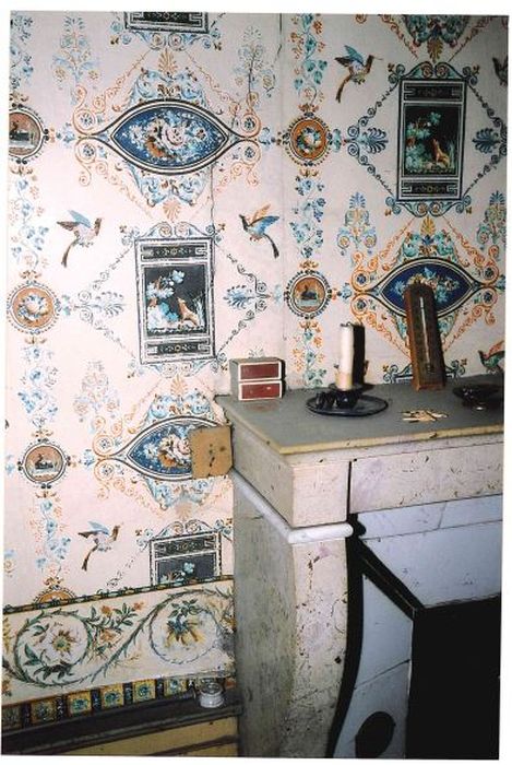 rez-de-chaussée, chambre, détail du papier peint