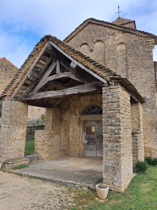 porche d’accès ouest