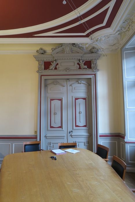 ancienne salon, actuellement bureau, vue vers l’ouest