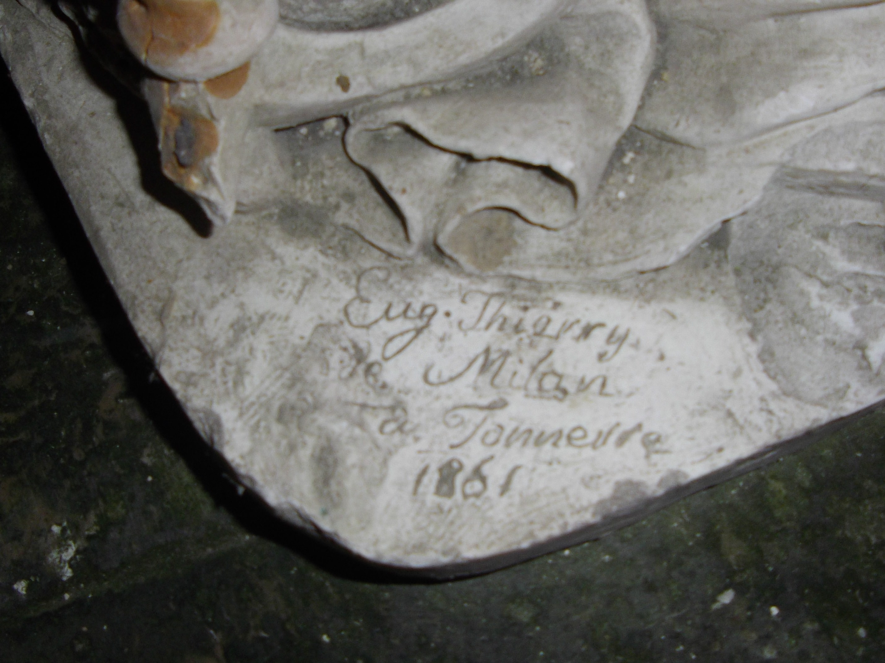 statue : Sainte Philomène, détail : signature et date