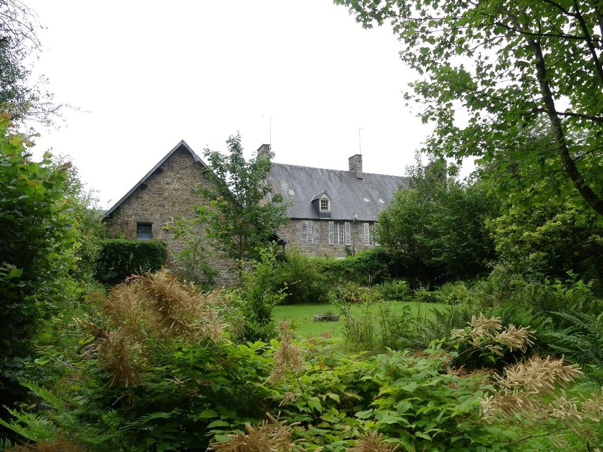 Vue générale du site depuis le jardin