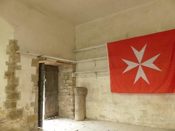 Intérieur de la chapelle : vue vers l’entrée