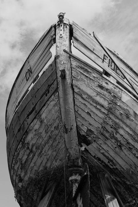 bateau : thonier-chalutier dit le Fides, vue partielle