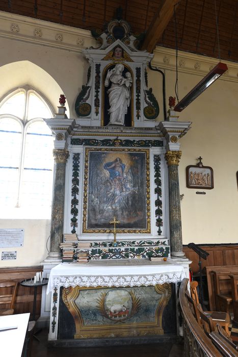 retable latéral nord, tableau : Assomption de la Vierge - © Ministère de la Culture (France), Direction Régionale des Affaires Culturelles de Normandie – Tous droits réservés 