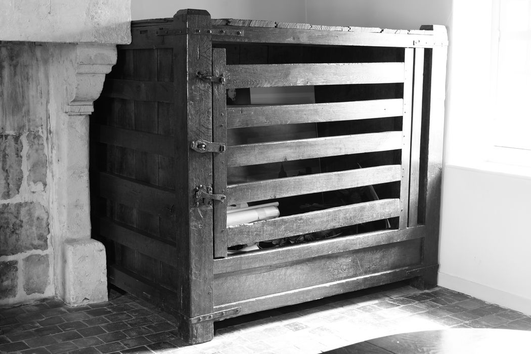 cage de prisonniers - © Ministère de la Culture (France), Direction Régionale des Affaires Culturelles de Normandie – Tous droits réservés 