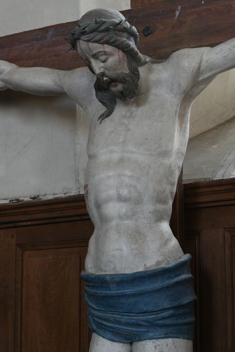 statue de poutre de gloire : Christ en croix, vue partielle