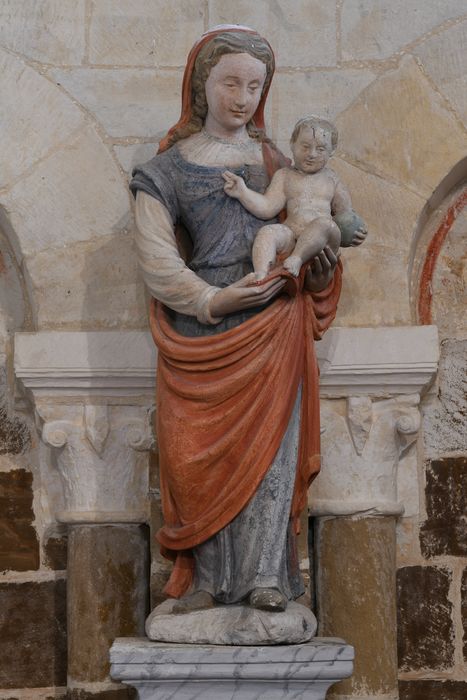 statue : Vierge à l'Enfant - © Ministère de la Culture (France), Direction Régionale des Affaires Culturelles de Normandie – Tous droits réservés 