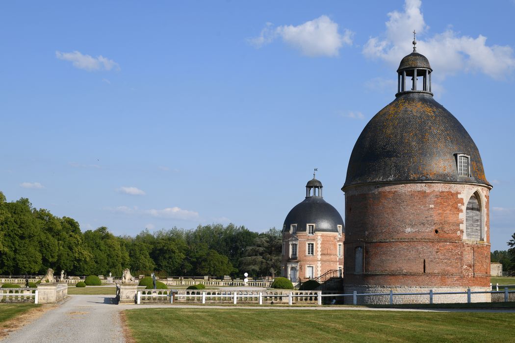 tours ouest et sud depuis l'accès nord-ouest