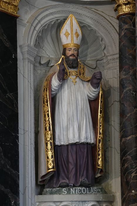 statue : Saint Nicolas