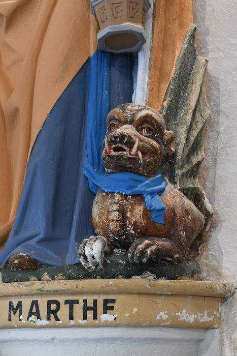 statue : Sainte Marthe, détail