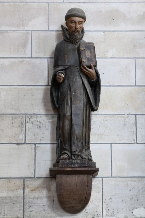 statue : Saint Ortaire - © Ministère de la Culture (France), Direction Régionale des Affaires Culturelles de Normandie – Tous droits réservés 