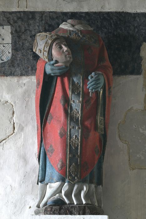 statue : Saint Denis - © Ministère de la Culture (France), Direction Régionale des Affaires Culturelles de Normandie – Tous droits réservés 