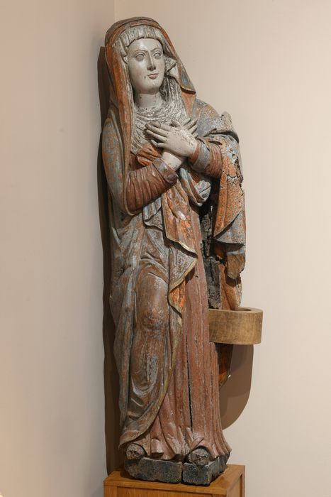 statue : Vierge - © Ministère de la Culture (France), Direction Régionale des Affaires Culturelles de Normandie – Tous droits réservés