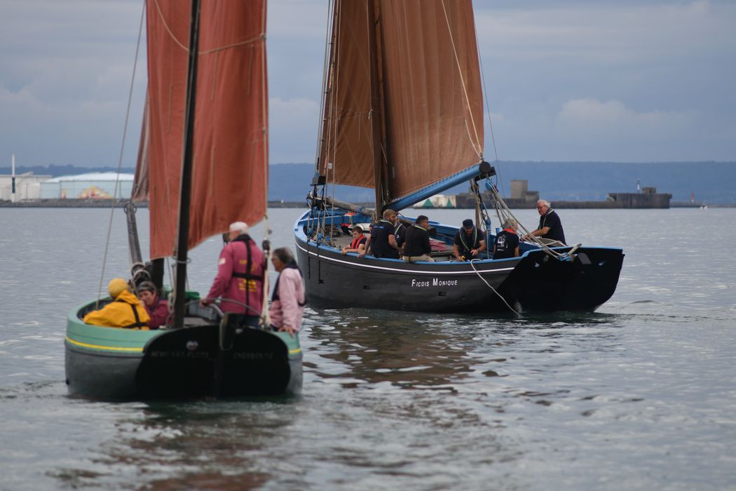 bateau : coquillier dit François-Monique