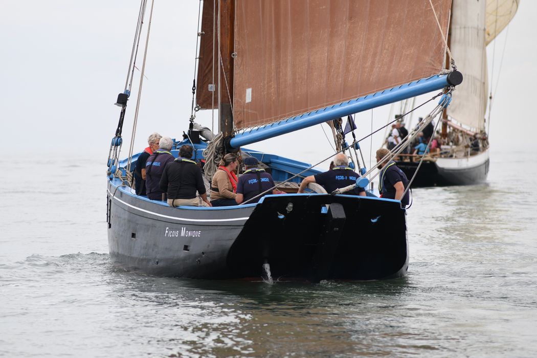 bateau : coquillier dit François-Monique