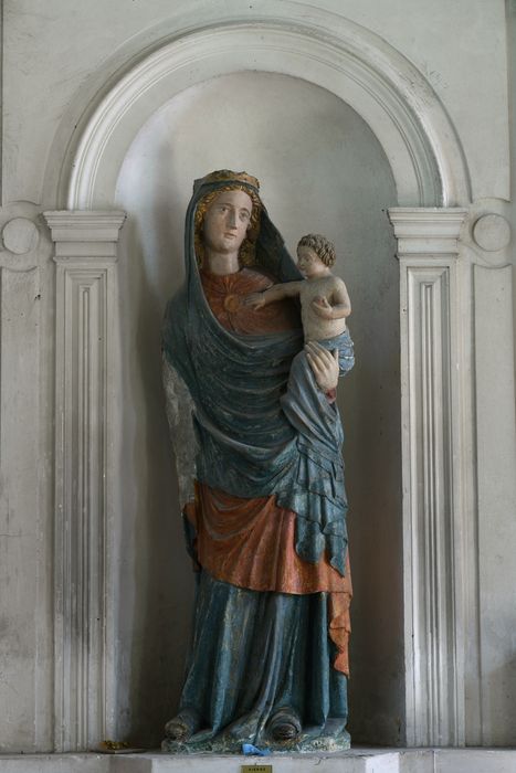 statue : Vierge à l'Enfant dite sainte Radegonde - © Ministère de la Culture (France), Direction Régionale des Affaires Culturelles de Normandie – Tous droits réservés