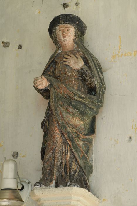 statue : Vierge (anciennement sainte Barbe) - © Ministère de la Culture (France), Direction Régionale des Affaires Culturelles de Normandie – Tous droits réservés