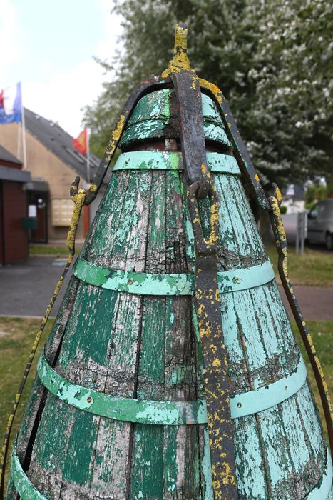 tonne de balisage, vue partielle - © Ministère de la Culture (France), Direction Régionale des Affaires Culturelles de Normandie – Tous droits réservés 