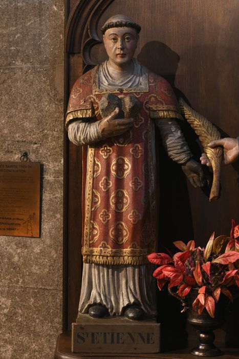 statue : Saint Etienne diacre