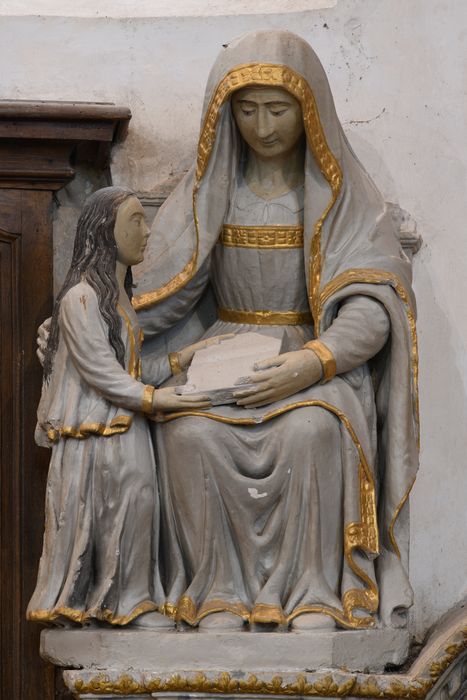 groupe sculpté : Sainte Anne et la Vierge - © Ministère de la Culture (France), Direction Régionale des Affaires Culturelles de Normandie – Tous droits réservés 