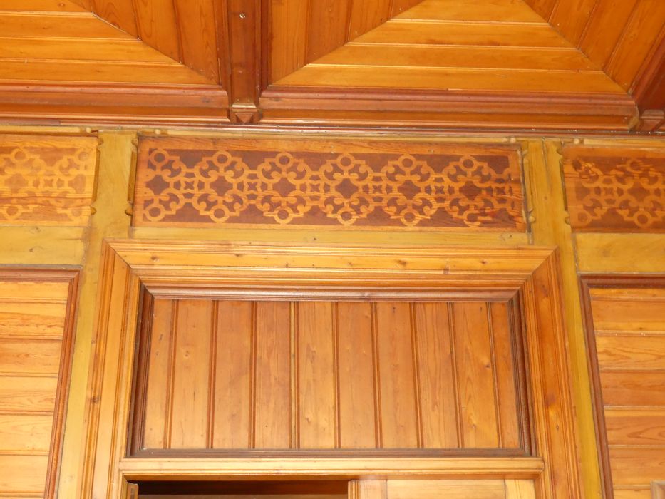 cage d’escalier, détail de la frise